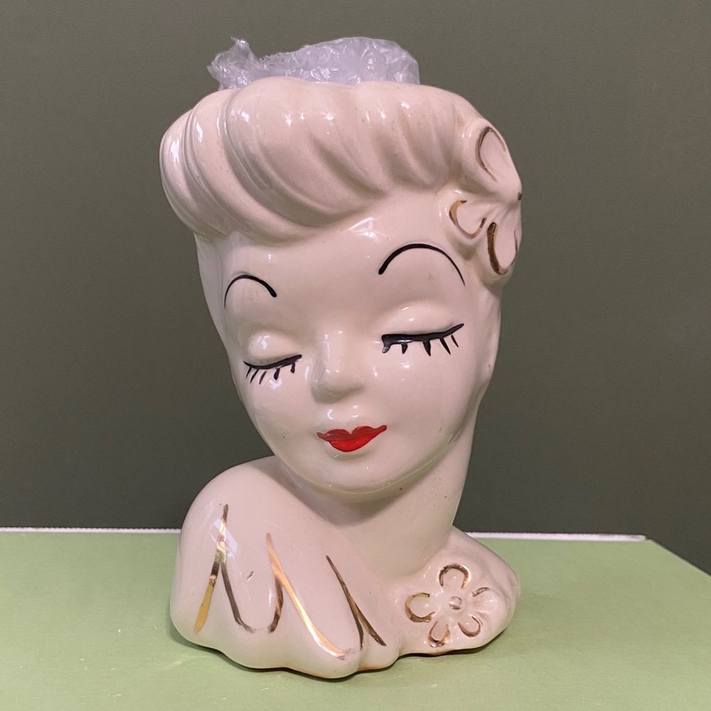 Vintage Cream and Gold Lady Head Vase